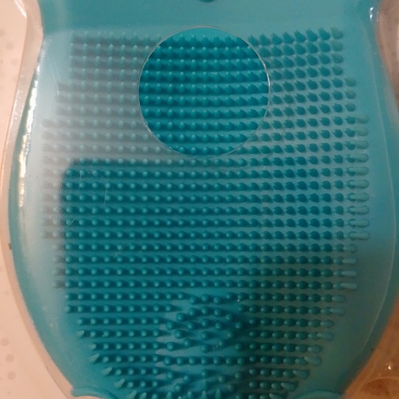 $5 Silicone Face Scrubbers Cloth Cleanser Exfoliator Massager - Picture 9 of 11